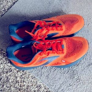 Brooks running shoe. These are size 11.5 and have never been worn.